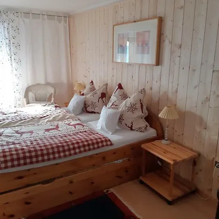 Haus Mauken - Appartments Mit Panoramablick Murau Esterno foto